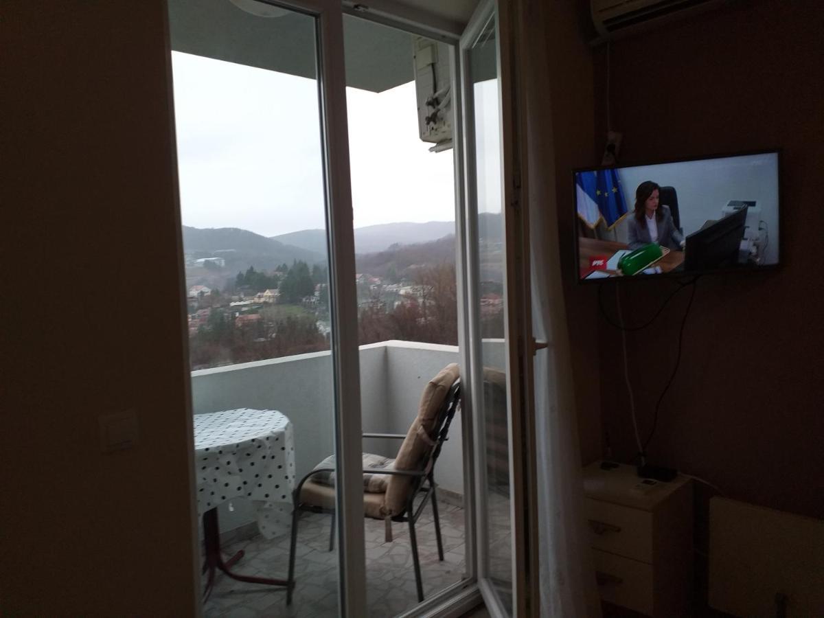 ורדניק Fruskogorska Idila Apartmani מראה חיצוני תמונה