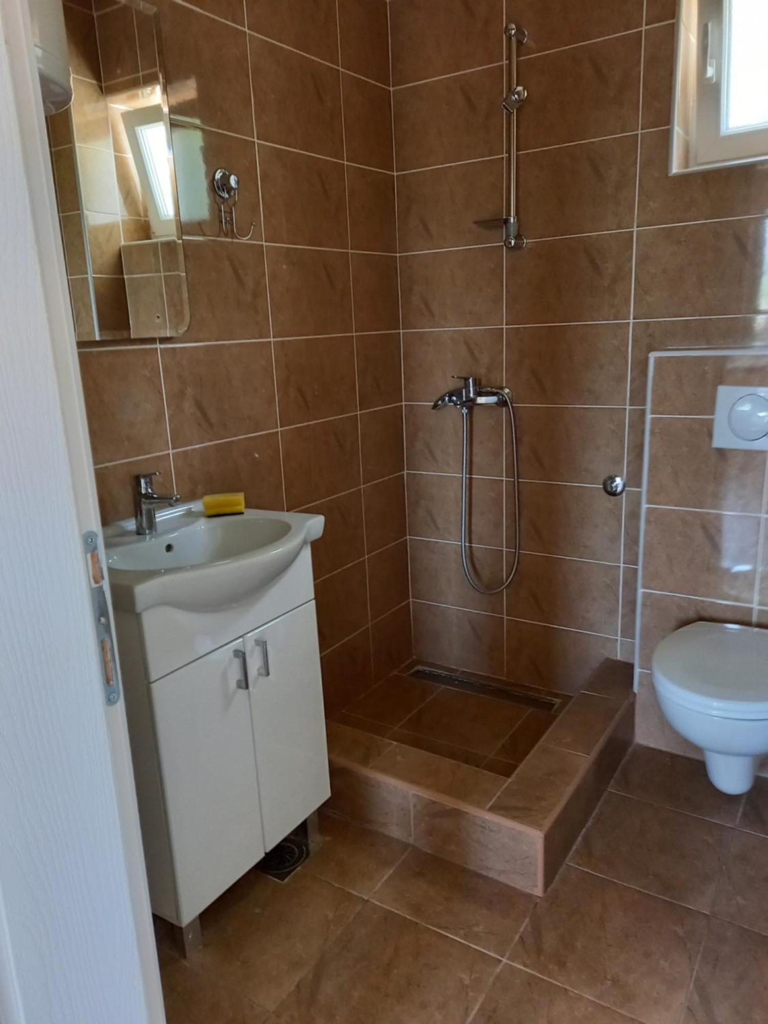 ורדניק Fruskogorska Idila Apartmani מראה חיצוני תמונה