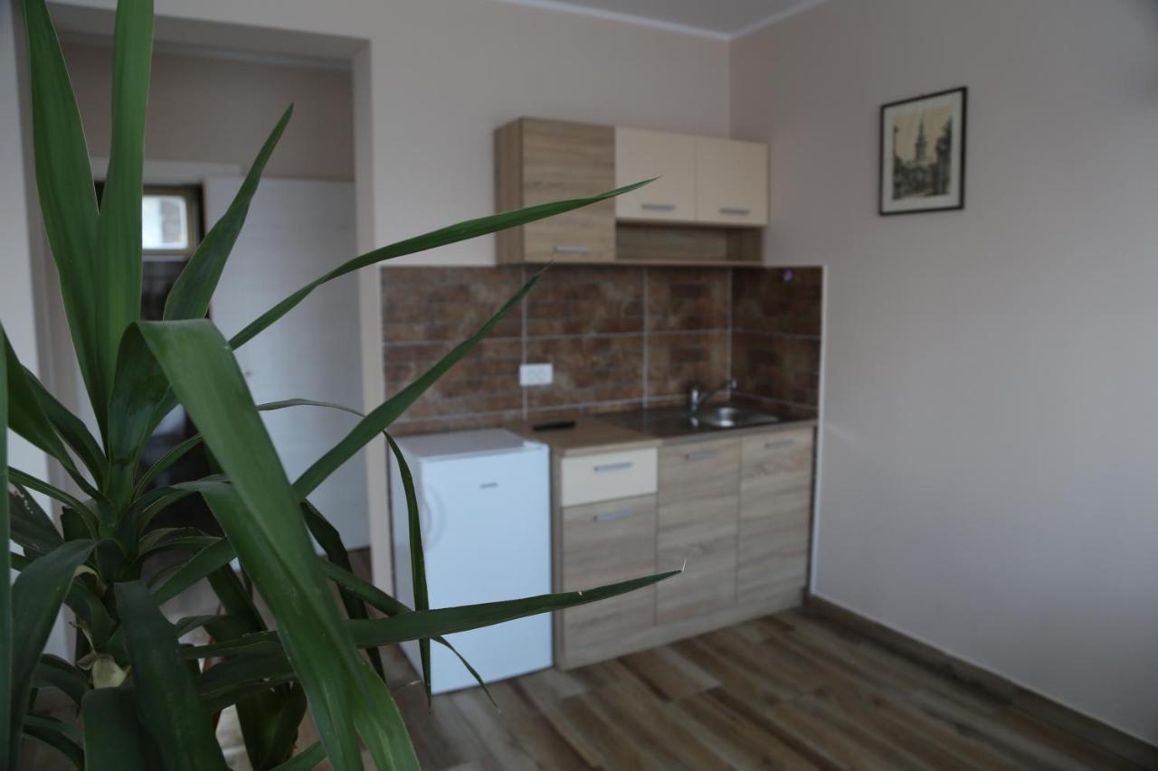 ורדניק Fruskogorska Idila Apartmani מראה חיצוני תמונה
